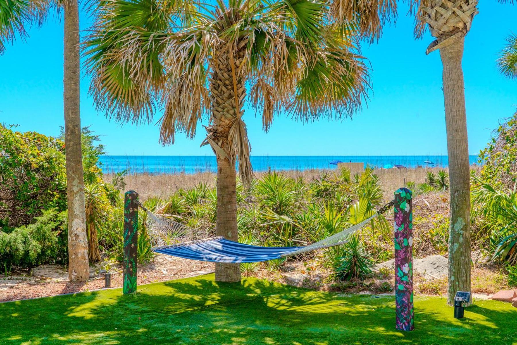 Beach Colony Ocean View Condo - 2 Bedroom, 2 Bath - Perfect For 8! Myrtle Beach Exterior photo